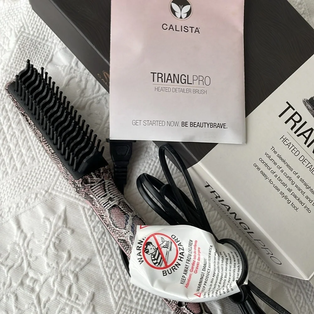 NWOT Calista triangle pro heated detailer brush pink snakeskin hair styling tool - Picture 7 of 9